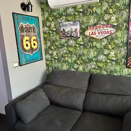 Route 66 Apartment *